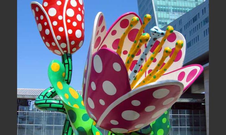 Euralille Tulipes de Kusama